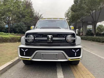 ​坦克300赛博版1.5T发动机，动力强劲与舒适无愧霸道SUV！
