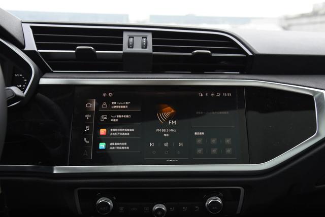 什么样的科技配置才能被称为豪华,看完这四款车就知道了-