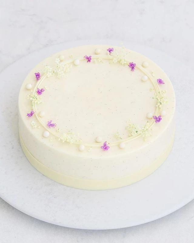 70款创意蛋糕设计(这40款简约风蛋糕)(14)