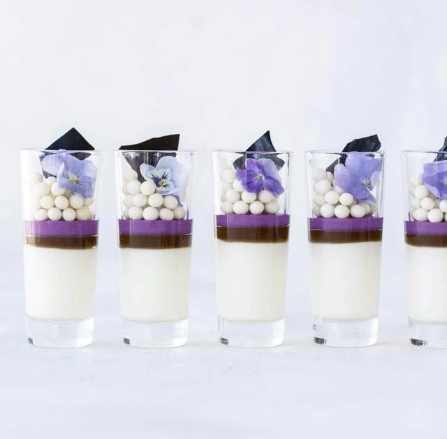 70款创意蛋糕设计(这40款简约风蛋糕)(34)