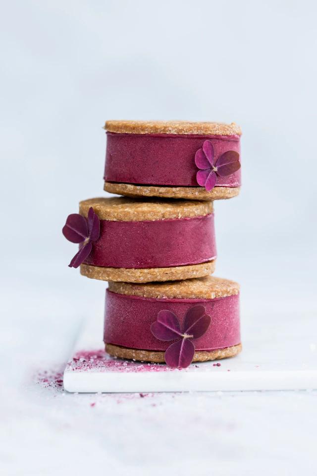 70款创意蛋糕设计(这40款简约风蛋糕)(41)