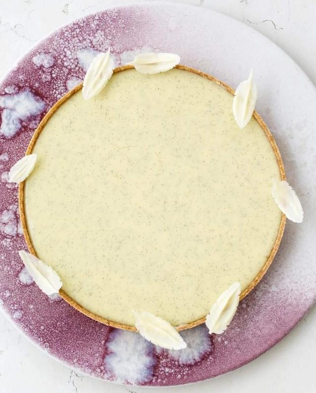 70款创意蛋糕设计(这40款简约风蛋糕)(10)