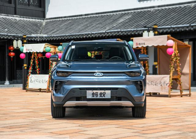 奇瑞轿跑SUV发布,预售16万起,“跑车级”颜值!内饰赛过星途-