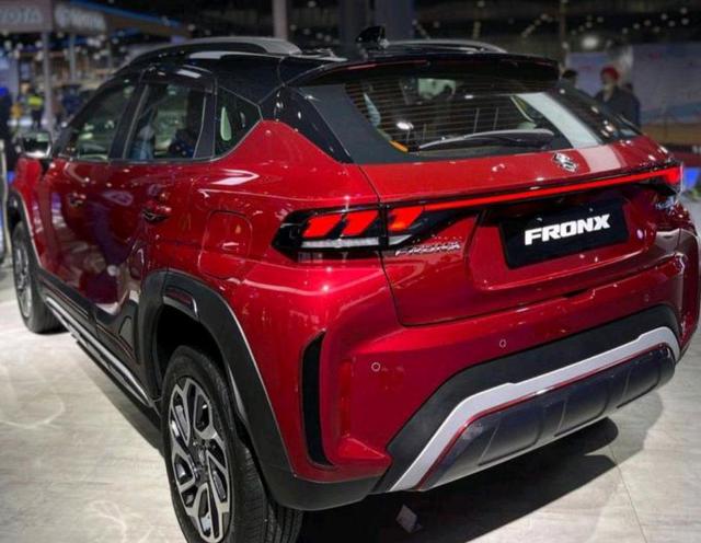 铃木新款SUV曝光,高颜值超越本田缤智,海外预售11万,犀利又帅气-