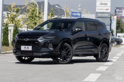 ​这辆7座SUV很全能，雪佛兰开拓者换上AT胎，体验露营的快乐