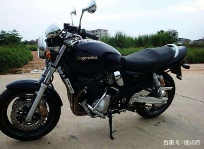 ​骠哥街车系列——铃木英祖玛与铃木盗匪之间有什么区别