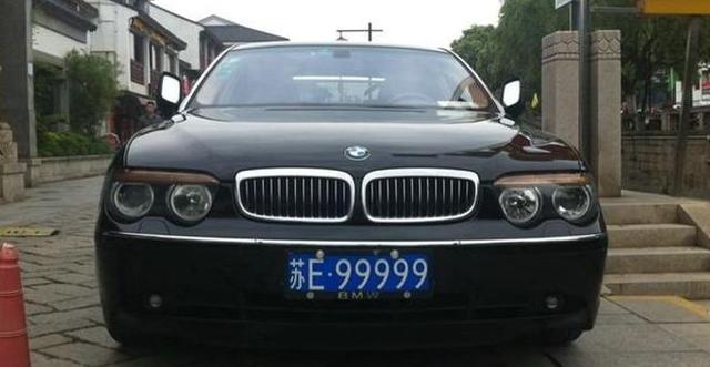 那些靓号车牌都挂在什么车上?苏州的没一辆是超级豪车-