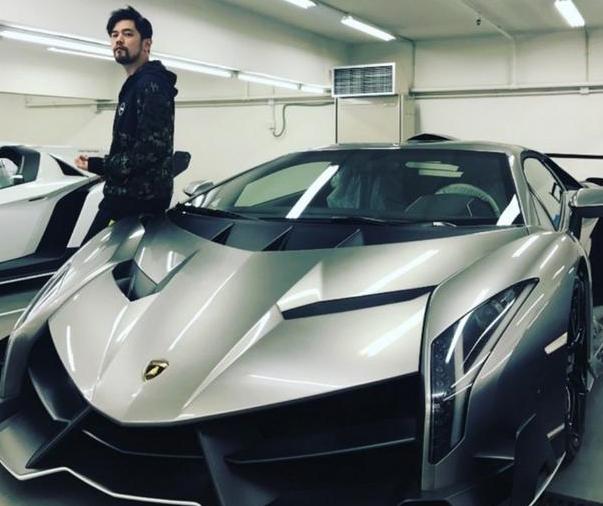 昆凌给周董送了一台SUV,虽不及他的藏车牛气,也算是地表最强-