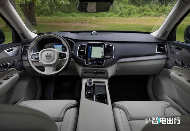 沃尔沃全新SUV曝光!尺寸升级+增7座车型,将首次在华投产-