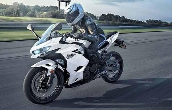 川崎NINJA400落地一共多少钱?川崎Ninja400国内价格-