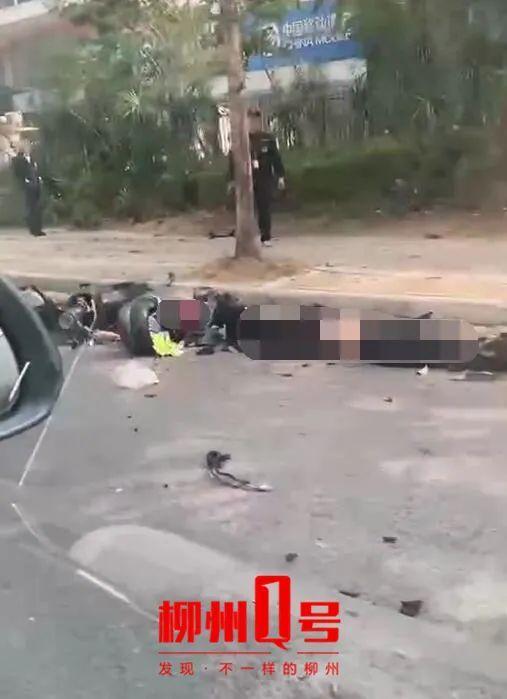 突发!已致4死6伤!南宁无牌suv撞上多名行人和电动车骑手,通报来了-