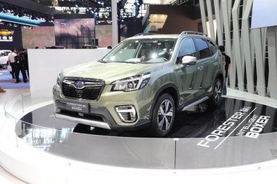 ​买SUV的注意了，平台、动力全换新，全时四驱，原来这才是越野车