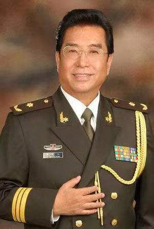 李双江53岁神秘大儿子李贺，放下成见给老父亲养老