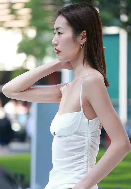 明星最新活动生图!白鹿在宝格丽活动上好惊艳,完胜刘雯张嘉倪