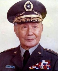 ​何应钦简介（悲剧重演，侄孙媳妇温碧霞，也要一生不要孩子！）