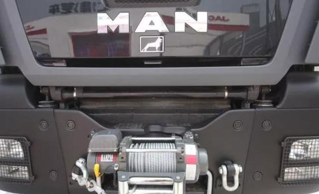 中国重型卡车十大公司VS世界五大重型卡车公司-