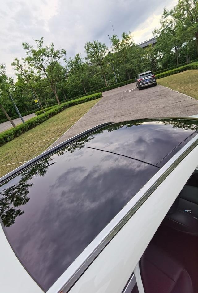 18款相比20款,英菲尼迪QX50提新款比老款屏幕灵敏了很多-