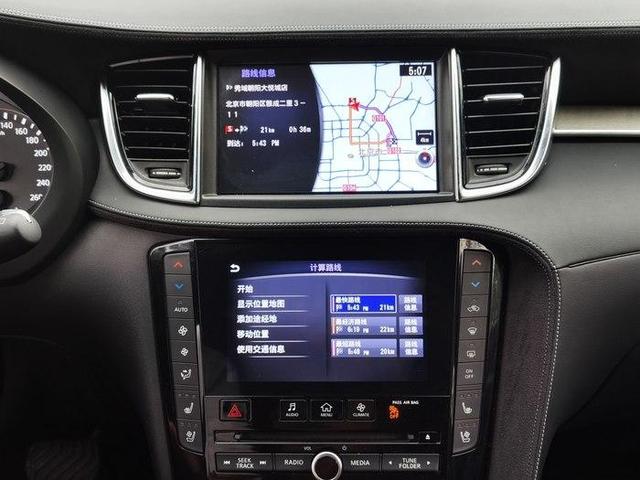 18款相比20款,英菲尼迪QX50提新款比老款屏幕灵敏了很多-