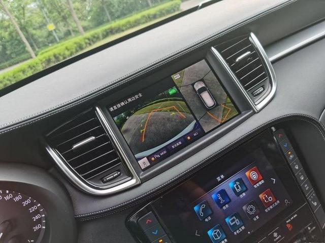 18款相比20款,英菲尼迪QX50提新款比老款屏幕灵敏了很多-