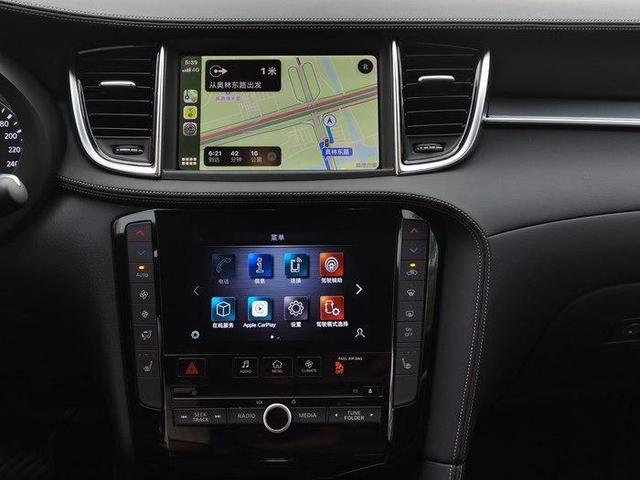 18款相比20款,英菲尼迪QX50提新款比老款屏幕灵敏了很多-