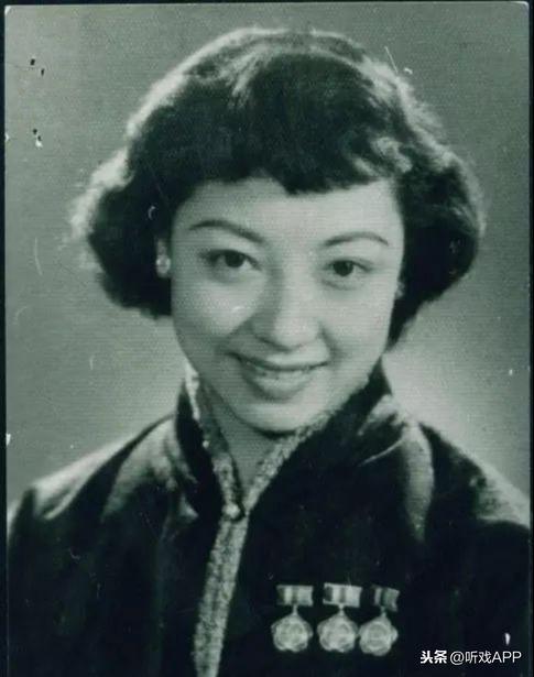 杜近芳简介身世(不为人知的杜近芳,家境贫寒姊妹众多,身世凄惨,襁褓中被生母卖)