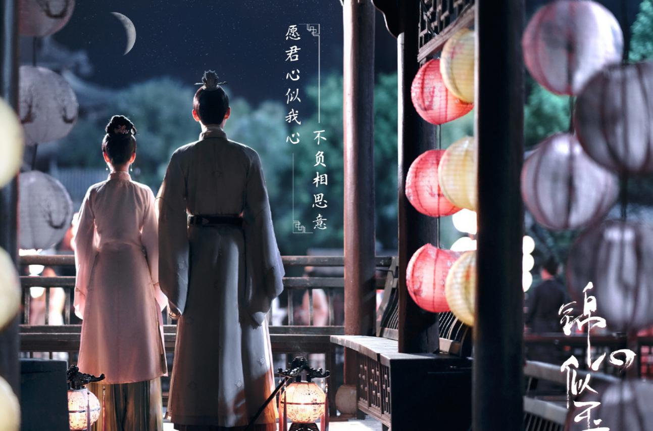 谭松韵庭审后现身,妆容精致心事重重,钟汉良小心翼翼不敢靠近