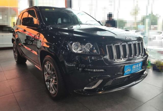 曾经最快的自吸SUV,这辆30万的吉普大切诺基SRT能买吗?-