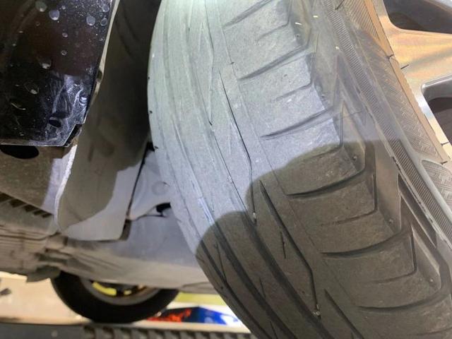 奔驰C车主苦涩,才开四年掉价二十万,买主:过年访友就靠它-