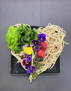 ​邓超情人节送孙俪一盆菜是什么路子？孙俪：好看又实用，深得我心