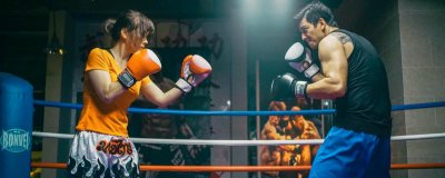 ​爱上试睡师唐婧是谁