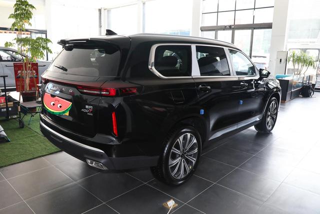 奇瑞终于良心了，不到18万起，起步261马力，带你看星途揽月-