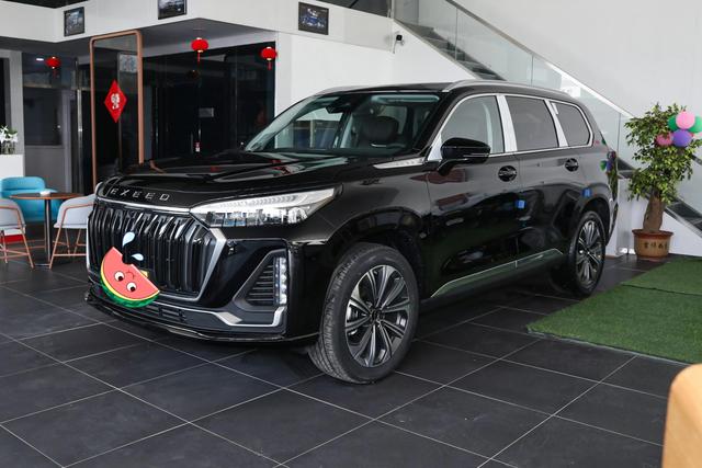 奇瑞终于良心了，不到18万起，起步261马力，带你看星途揽月-