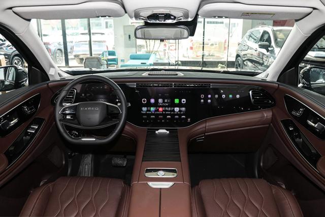 奇瑞终于良心了，不到18万起，起步261马力，带你看星途揽月-