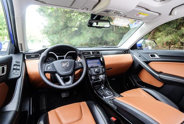 紧凑型SUV市场添新人,江铃驭胜S330来了!-