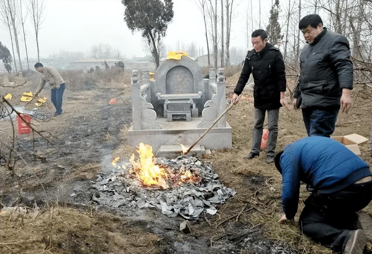 端午节能上坟祭祖吗（端午节可以上坟烧纸吗）