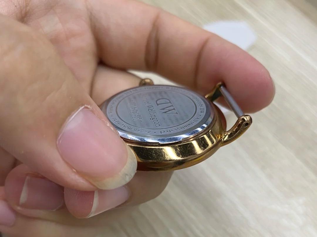 各种手表后盖打开方法(手表打开后盖盖不上怎么办)