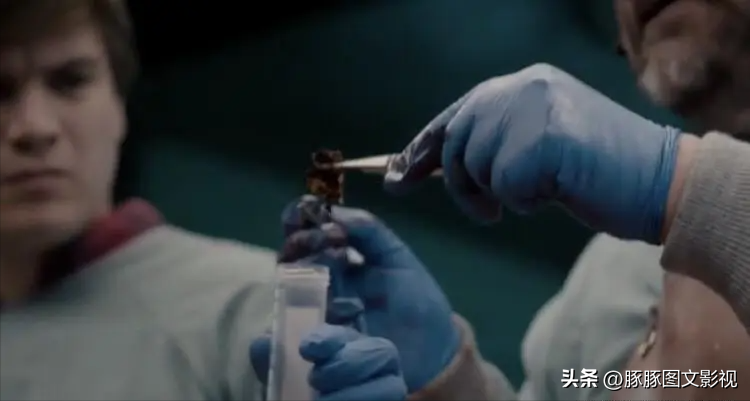 胆小慎入!当年恐怖指数排名No.2的惊悚电影《无名女尸》