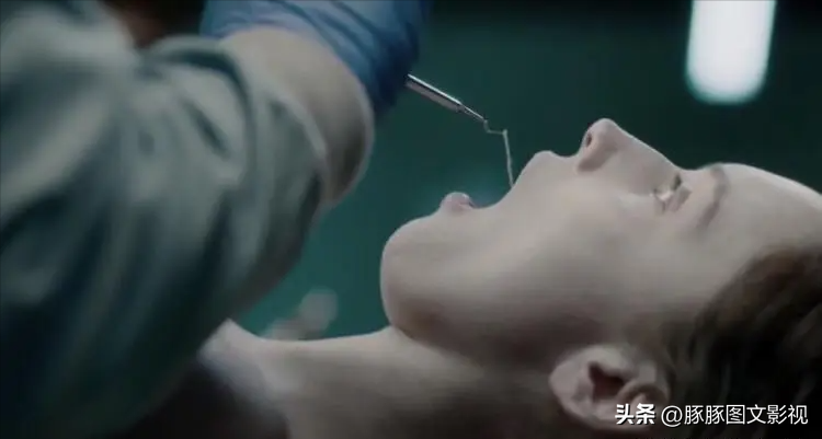 胆小慎入!当年恐怖指数排名No.2的惊悚电影《无名女尸》