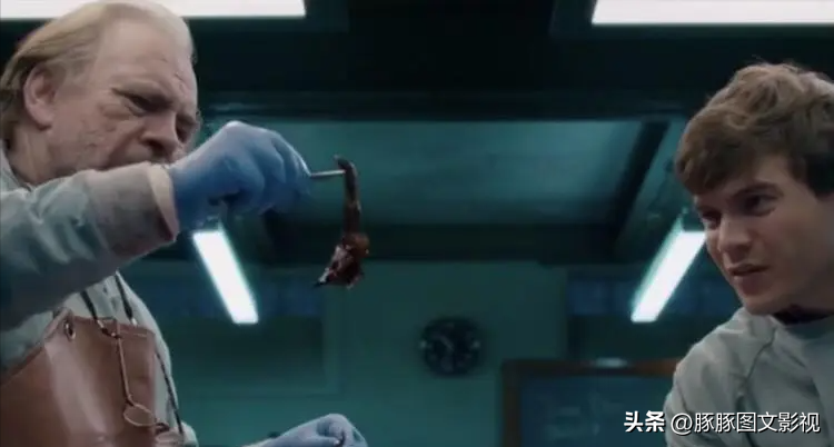 胆小慎入!当年恐怖指数排名No.2的惊悚电影《无名女尸》