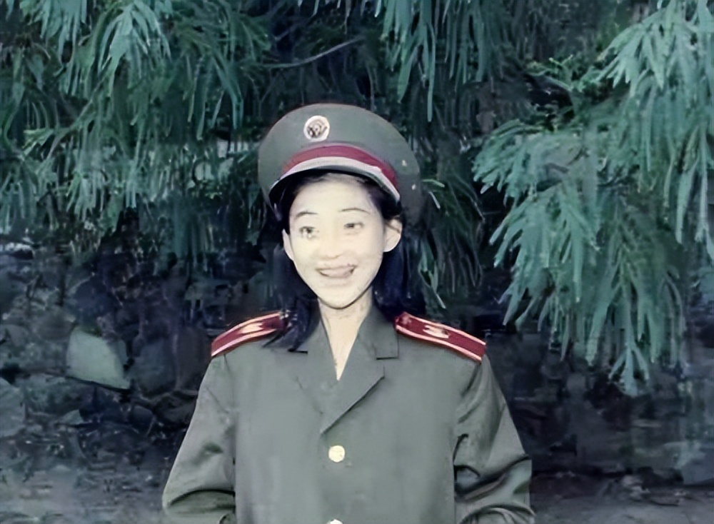 离婚17年后,再看梅婷和鄢颇现如今的境遇,两人的差距实在太明显