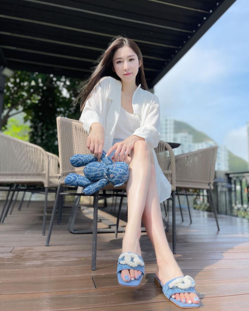 杨受成孙女豪宅办生日趴！儿媳至今未入豪门靠卖旧货过成这样