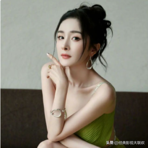 ​杨幂桃**史被爆，四处留情隐秘恋爱，把16个男人玩弄于手掌之中