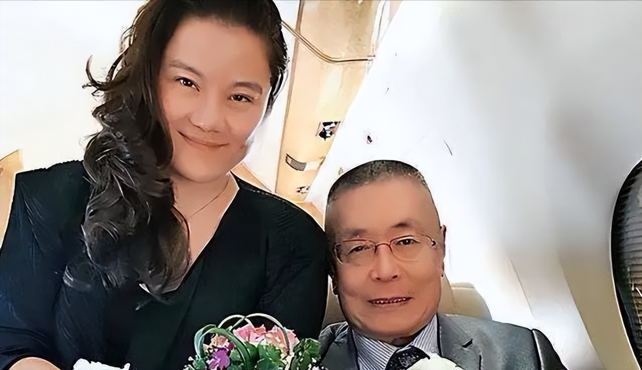 琵琶公主孙颖:41岁为爱嫁78岁三婚刘诗昆,三年后诞下一女