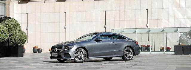 二手高颜值轿跑车不能错过2020款奔驰E2604MATIC!-