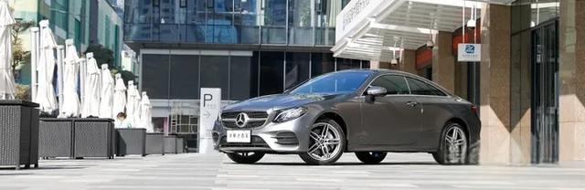 二手高颜值轿跑车不能错过2020款奔驰E2604MATIC!-