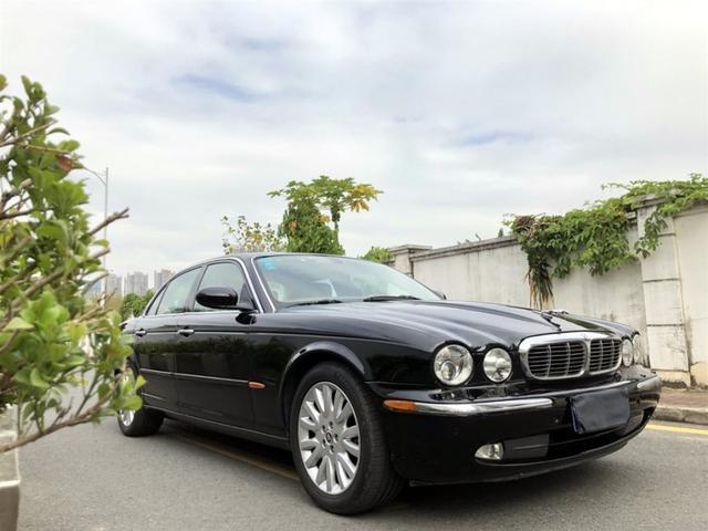 05年的老捷豹为什么还值30万？锦和汽车商业中心带你看二手捷豹XJ8-