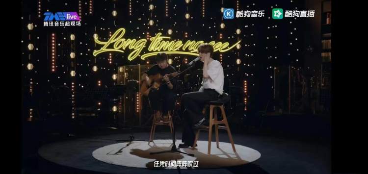 2022爷青回名场面:王心凌的《爱你》,07快男合体,他们总能勾起我们的青春记忆