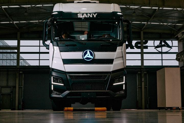 三一重卡620马力新朱宏独孤求败？直接叫板国产奔驰重卡！-