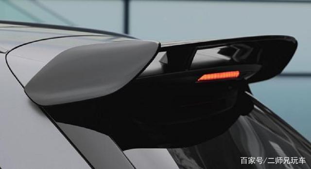 奔驰最美小钢炮,配上旗下最强四缸机,这简直是“无敌的存在”-