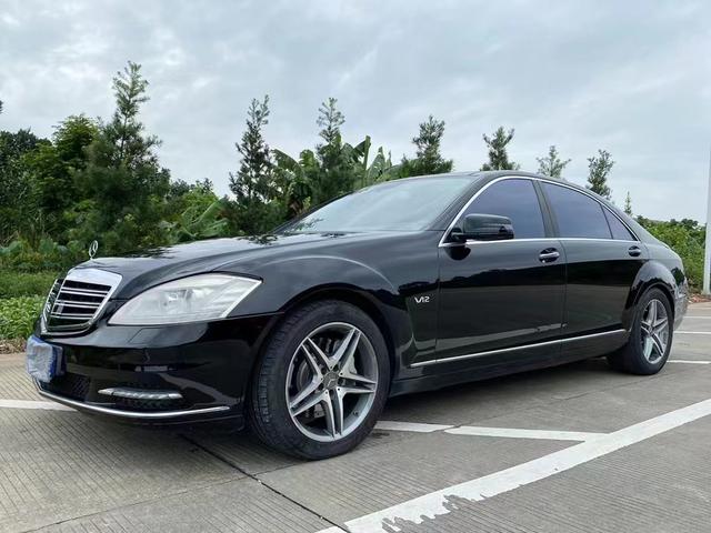 12年奔驰S600全款10.8万，外观、内饰、性能、配置详解-